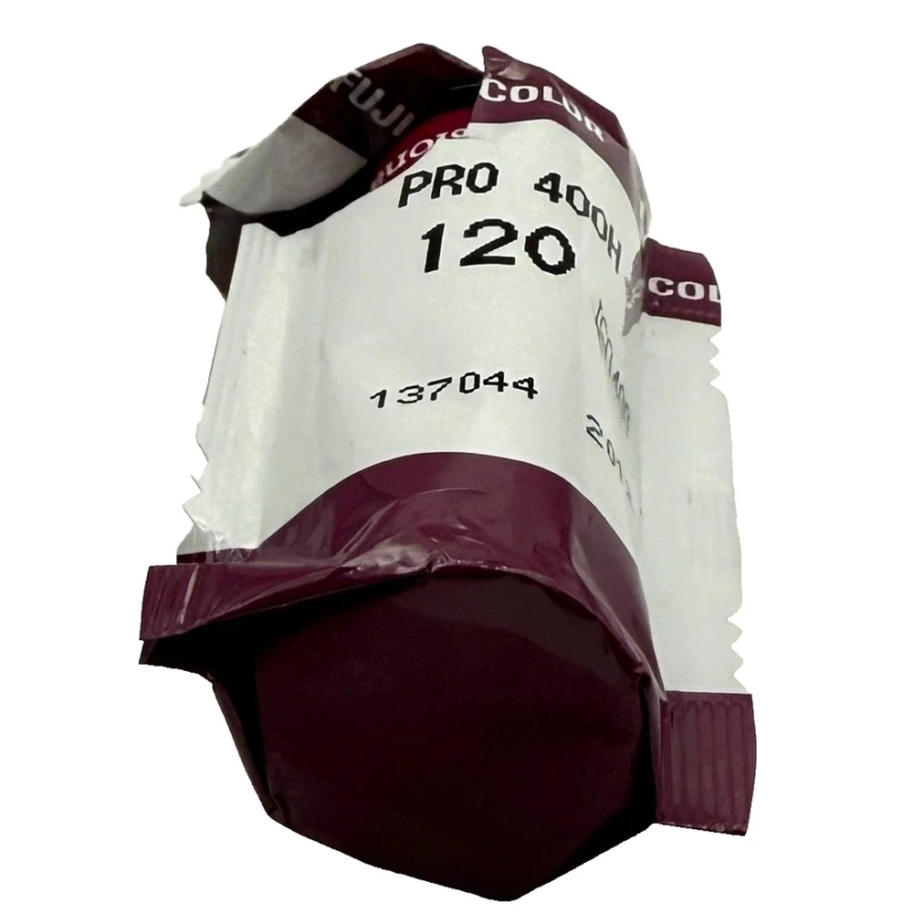 One (1) Roll Fujifilm Fujicolor Pro 400H 120 Color Negative Film EXP 2012 READ